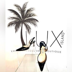 MANOLO BLAHNIK Quilted Black Leather Heels Size 5